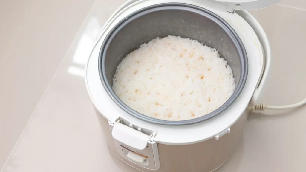 How to clean Black and Decker Rice Cooker