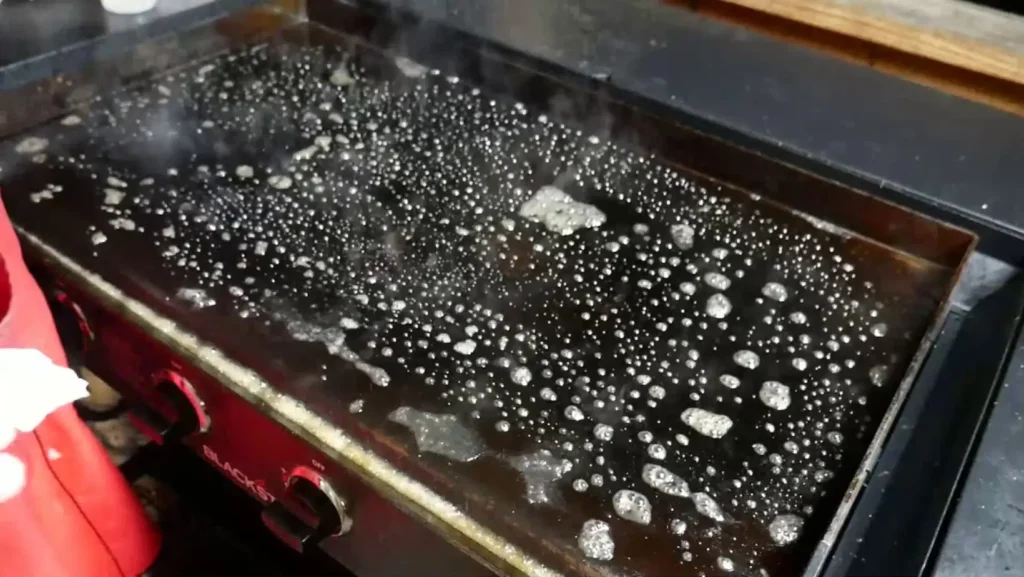 steps to clean your Blackstone griddle for the first time